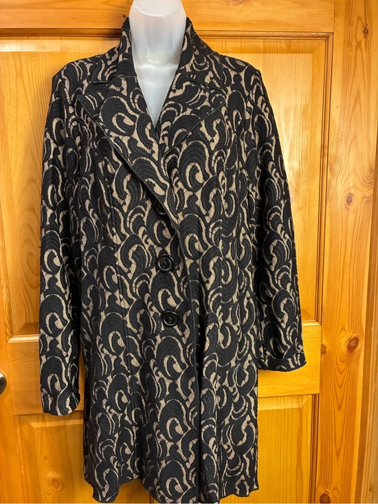 CAbi Jackets & Blazers - CAbi Black and Tan Patterned Long Blazer Jacket Lace Size M